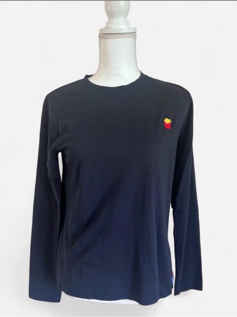 KULE Navy Long Sleeve Organic Cotton French Fries Embroidered Tee Medium
